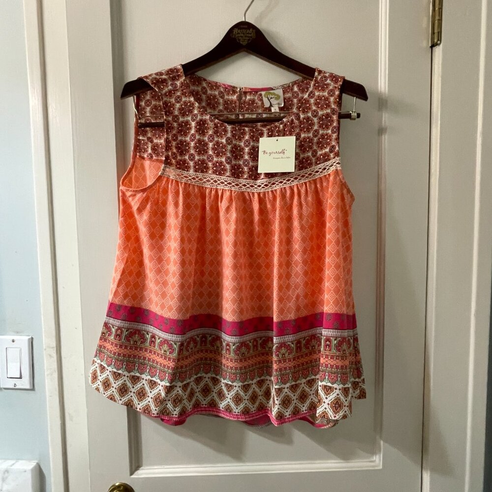 Fig and Flower Tank Top S NWT lace scoop neck o - Picture 2 of 8